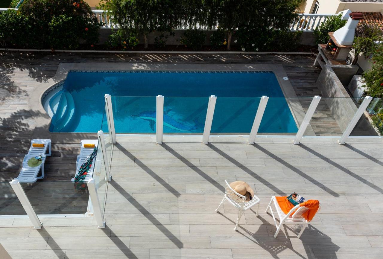 Amazing Villa Medina, Bbq Costa Adeje (Tenerife) Exterior foto